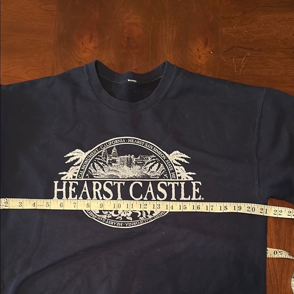 Hearst Castle Navy Sweatshirt Boys Large - Picture 2 of 4